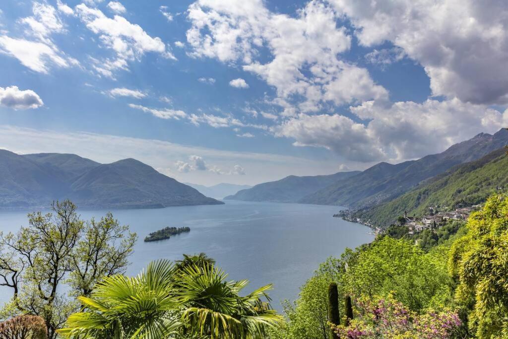 Casa Al Sole - Bellissimo Appartamento Con Terrazza E Vista Lago Minusio Exterior photo